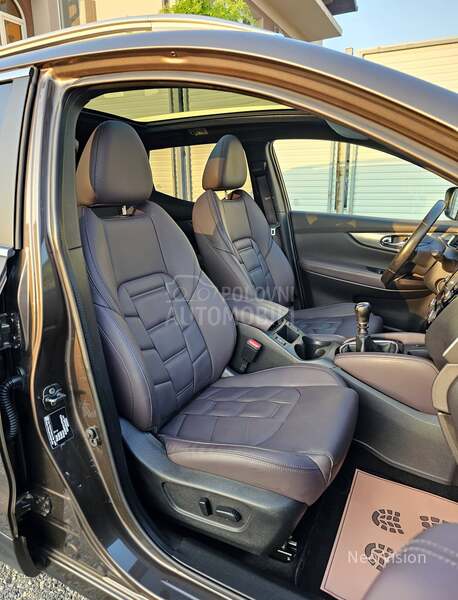 Nissan Qashqai 1.5  dCi Tekna