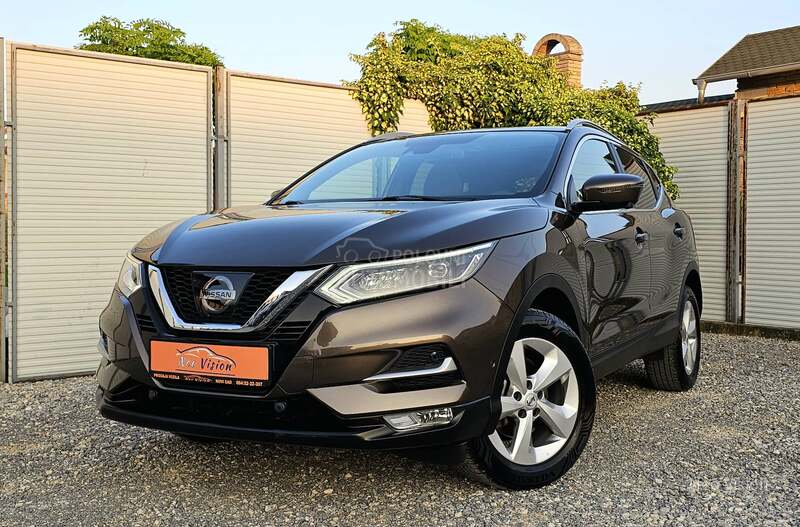 Nissan Qashqai 1.5  dCi Tekna