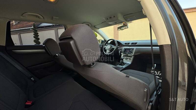 Volkswagen Passat B7 2.0TDI/4MOTION/LED