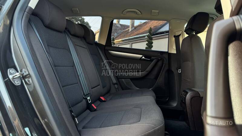Volkswagen Passat B7 2.0TDI/4MOTION/LED