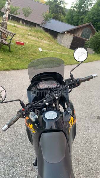 Honda dominator nx 500n