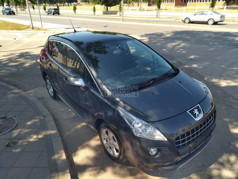 Peugeot 3008 1.6 hdi/pano/head-up