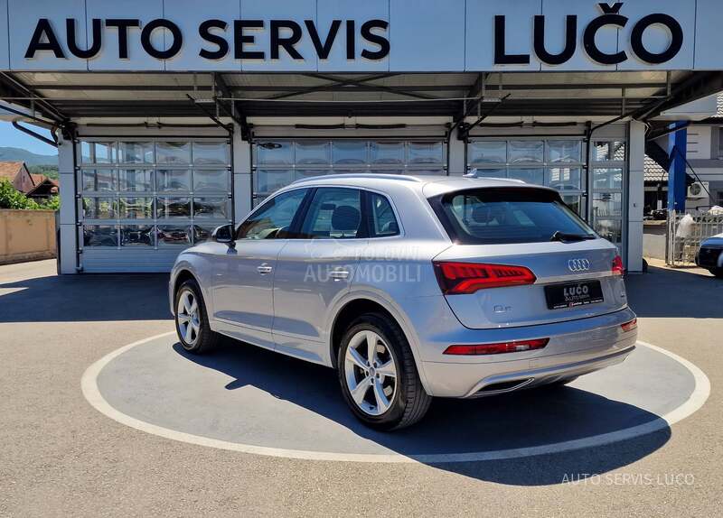 Audi Q5 2.0TDI/SPORT/VIRUAL