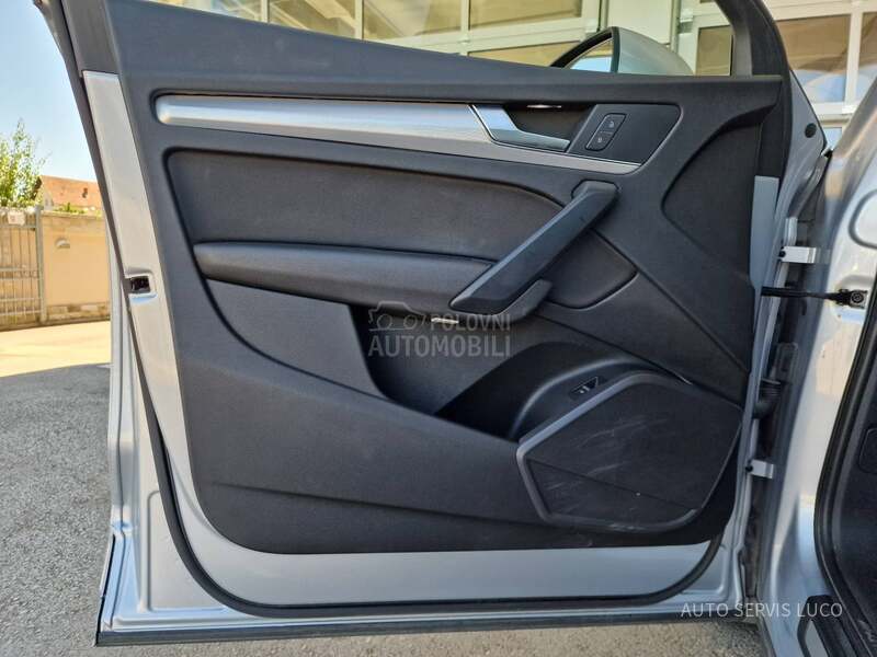 Audi Q5 2.0TDI/SPORT/VIRUAL