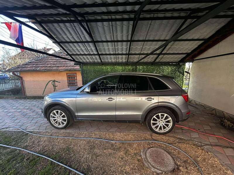 Audi Q5 2000