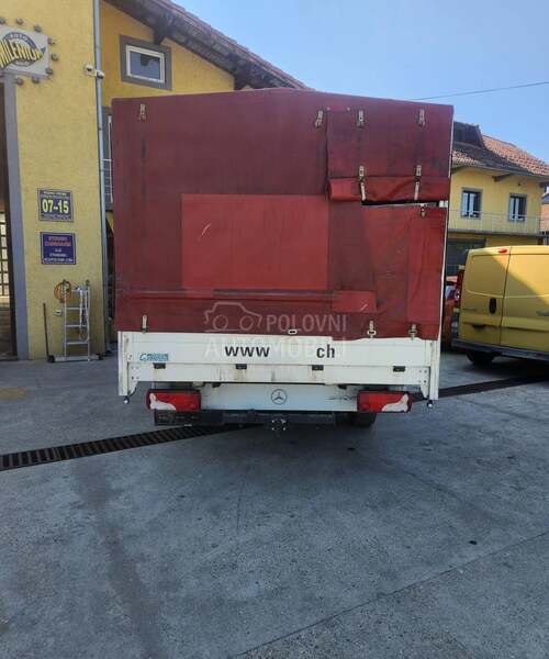 Mercedes Benz sprinter