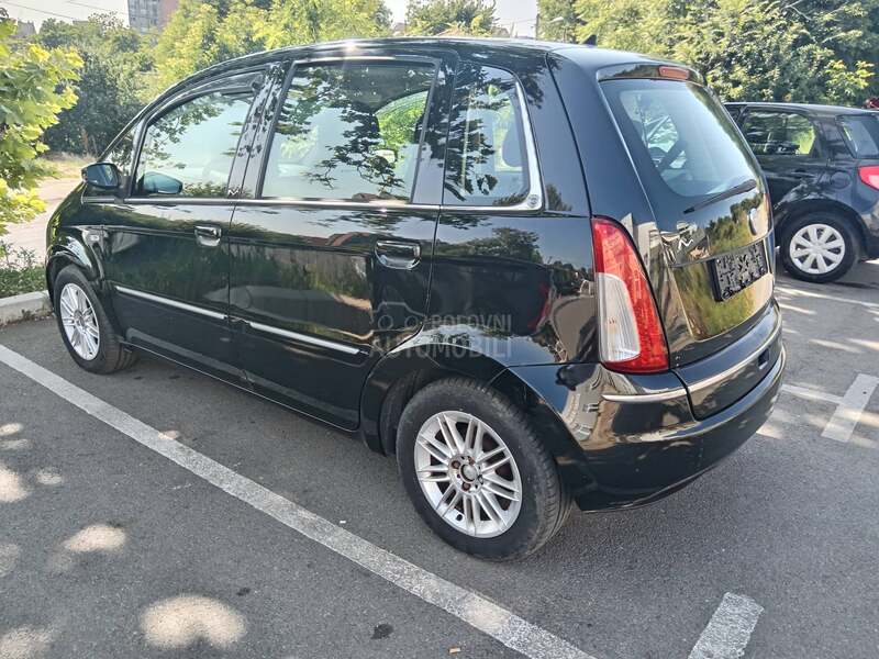 Lancia Musa 