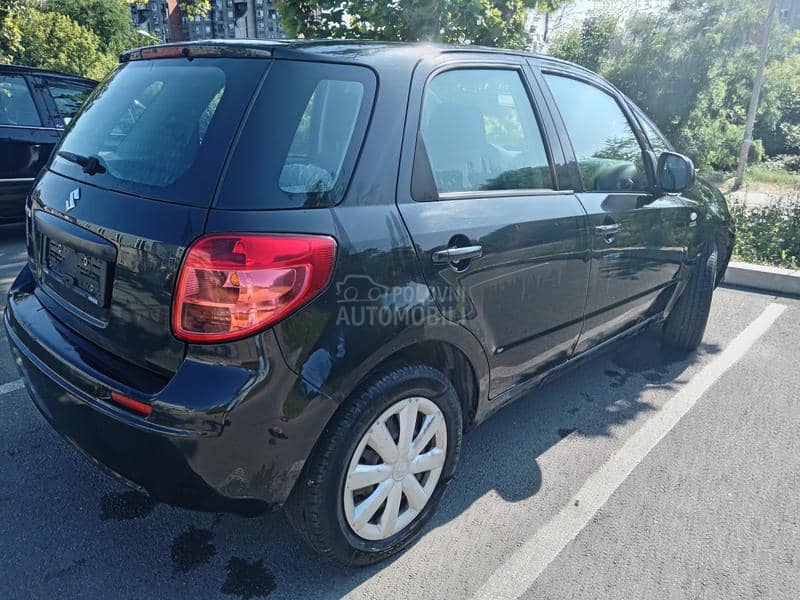 Suzuki SX4 