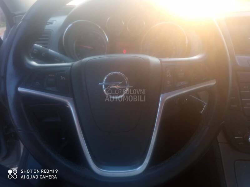 Opel Insignia 2.0cdti
