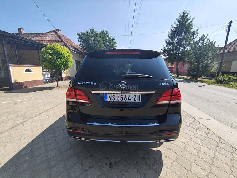 Mercedes Benz GLE 250 4 MATIC AMG