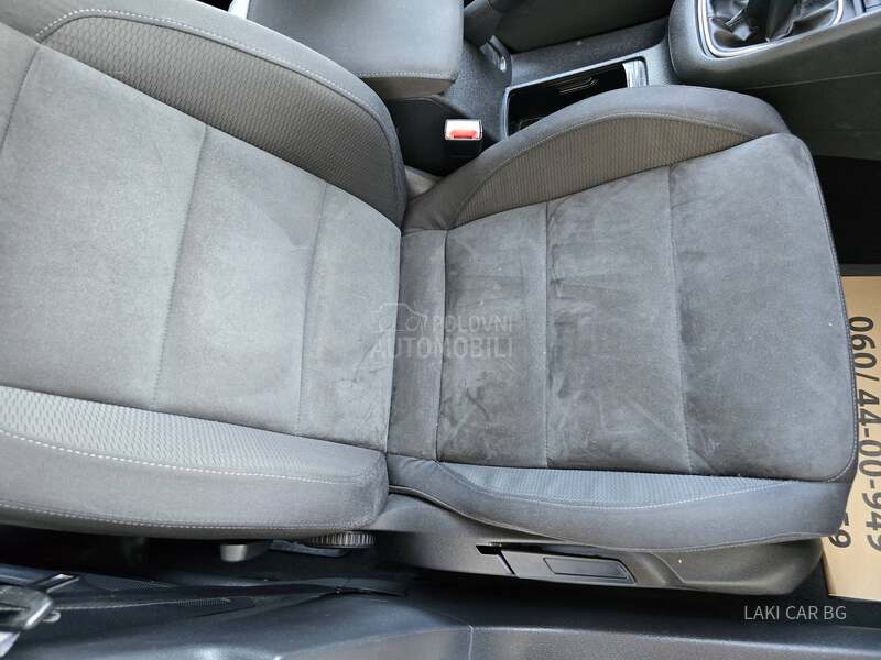 Volkswagen Golf 6 HIGH LINE 1.6 TDI