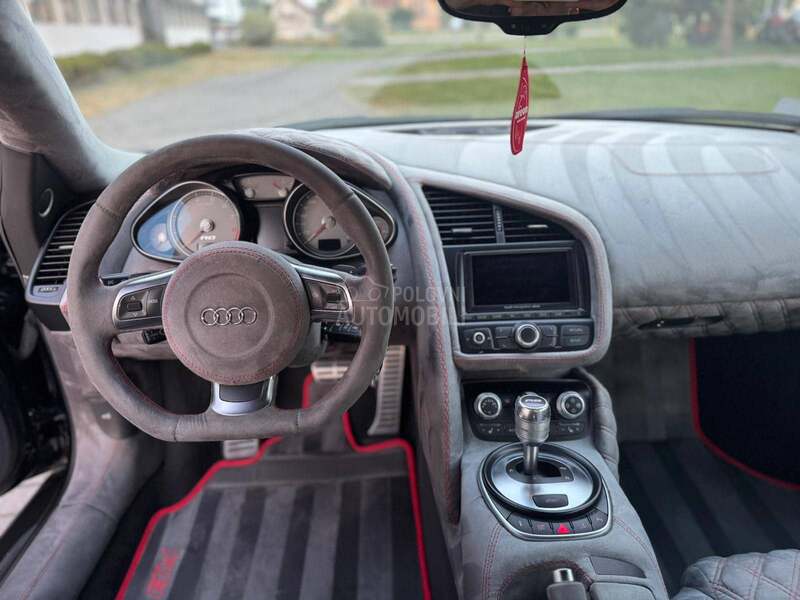 Audi R8 4.2 fsi