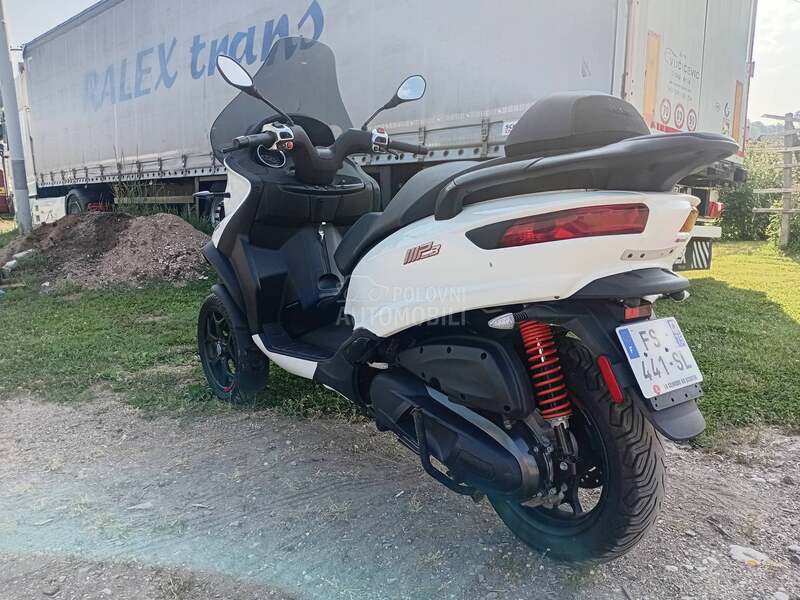 Piaggio MP3 350LT