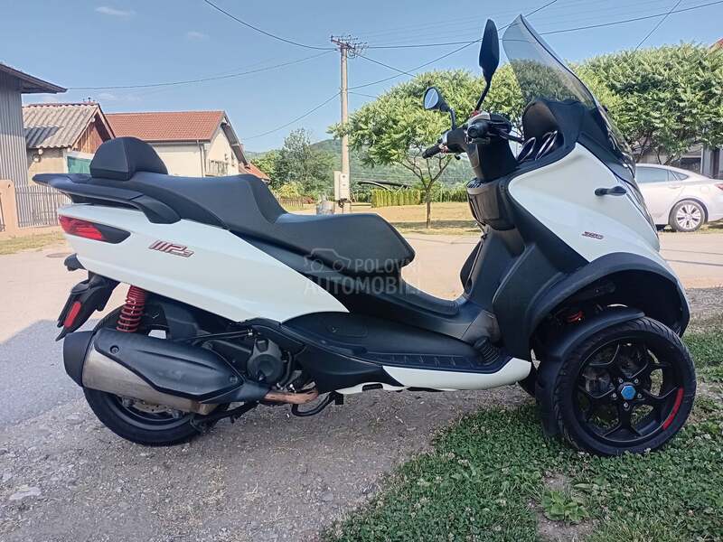 Piaggio MP3 350LT