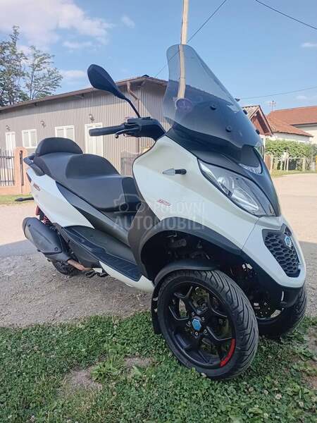 Piaggio MP3 350LT