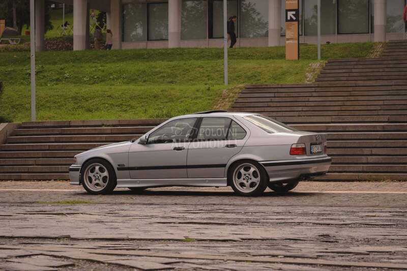 BMW 320 320i