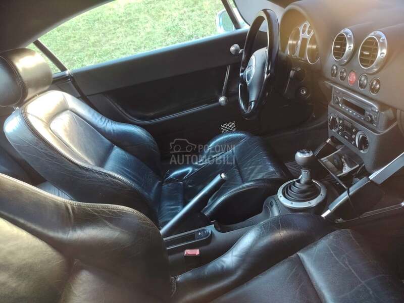 Audi TT 1.8T