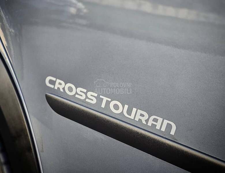 Volkswagen Touran 2.0 tdi/CROSS/BMM