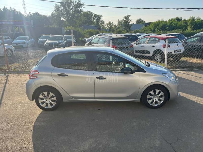 Peugeot 208 1.4 Hdi
