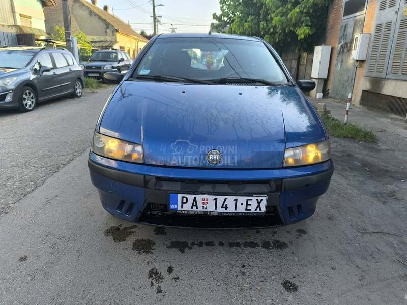 Fiat Punto vlas.žena
