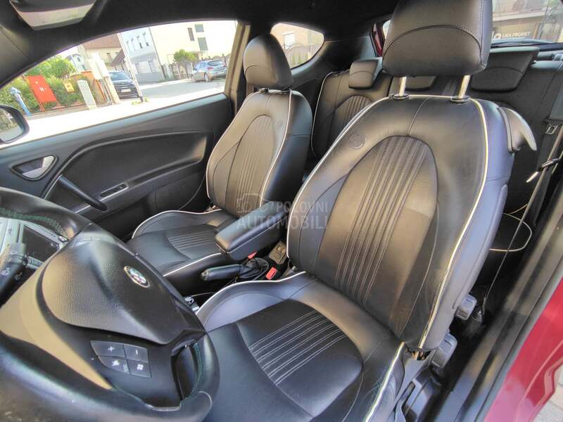 Alfa Romeo MiTo QUADRIFOGLIO VERDE