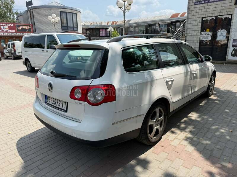 Volkswagen Passat B6 2.0 TDI  T O P