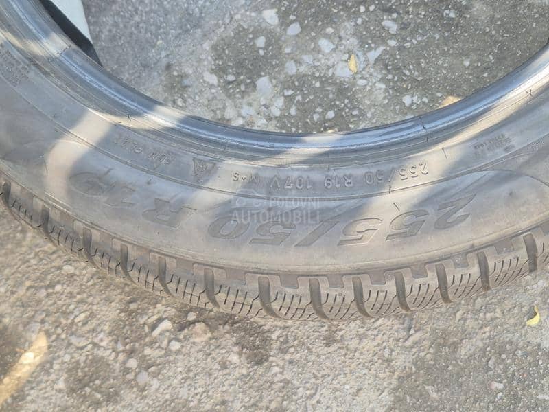 Pirelli 255/50 R19 Zimska