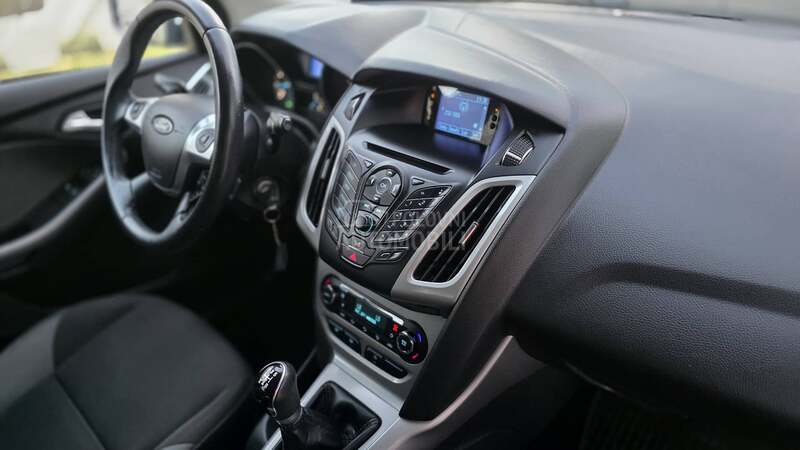 Ford Focus 1.0ecoboost noovv