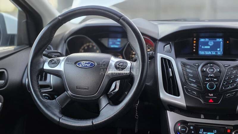 Ford Focus 1.0ecoboost noovv