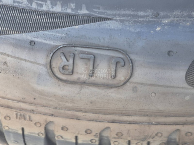 Pirelli 235/50 R20 Sve sezone