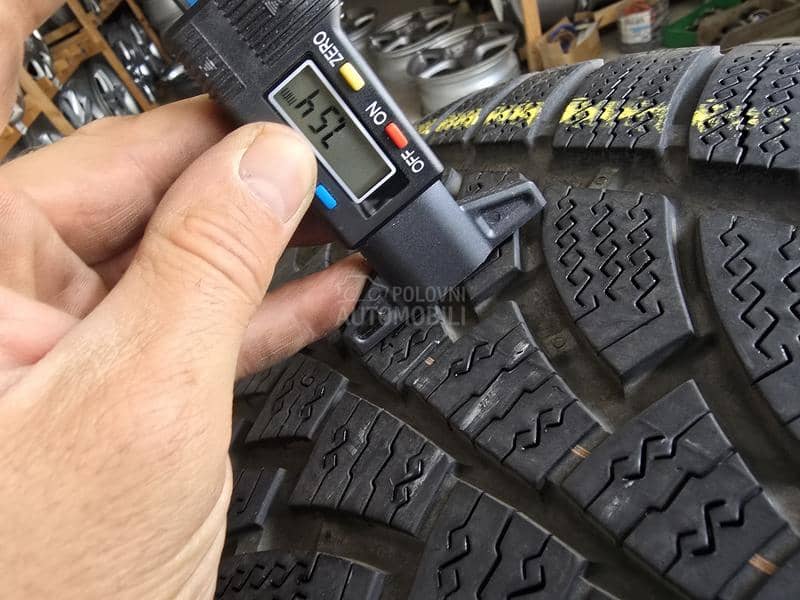 Nokian 295/35 R18 Zimska