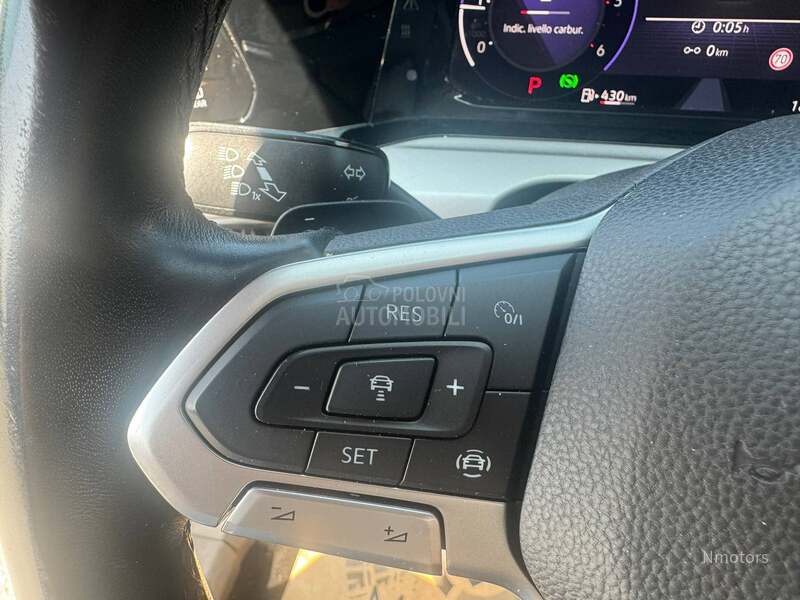 Volkswagen Golf 8 2.0tdi DSG NAV