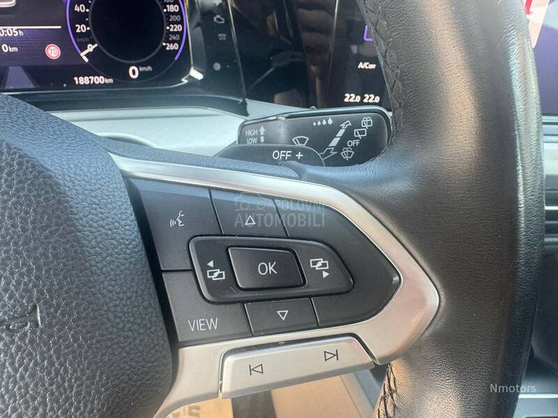 Volkswagen Golf 8 2.0tdi DSG NAV