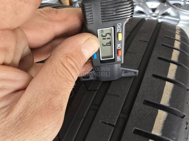 Vredestein 205/65 R17 Letnja