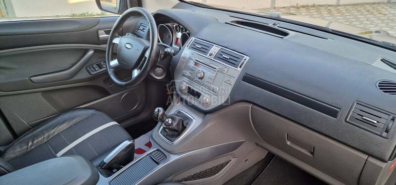 Ford Kuga 2.0TDCI TITANIUM