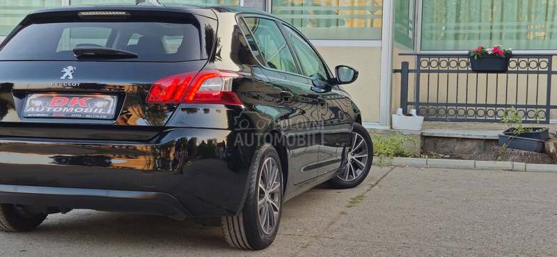 Peugeot 308 1.6/ALLURE/PANO/LED