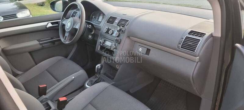 Volkswagen Touran 1.6