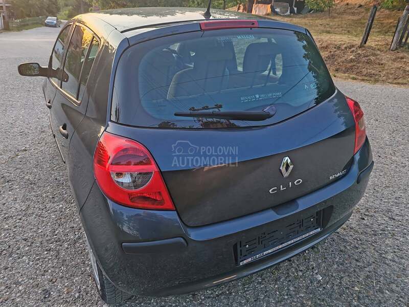 Renault Clio 1.2 b
