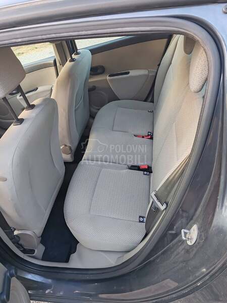 Renault Clio 1.2 b
