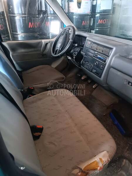 Volkswagen Transporter T4 