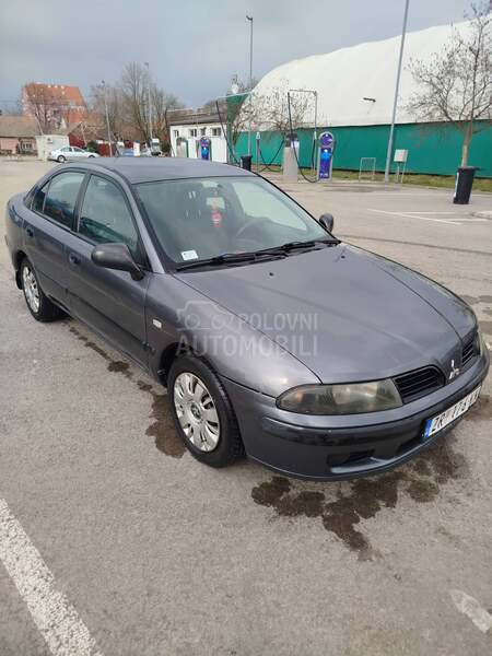 Mitsubishi Carisma 