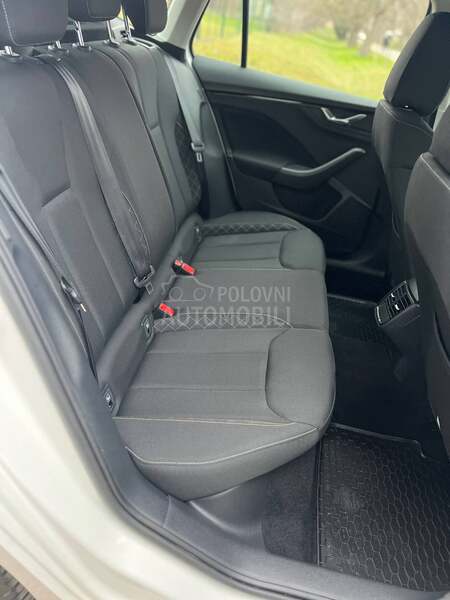 Škoda Kamiq 1.6tdi/O.D.L.I.Č.N.A