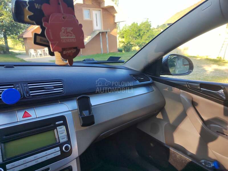 Volkswagen Passat B6 
