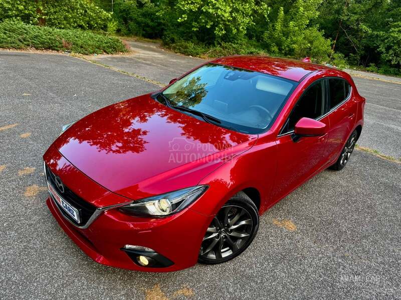 Mazda 3 1.5 D /FUULL/