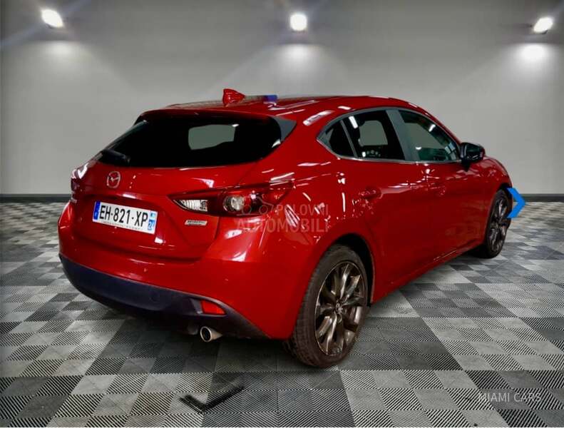 Mazda 3 1.5 D /FUULL/