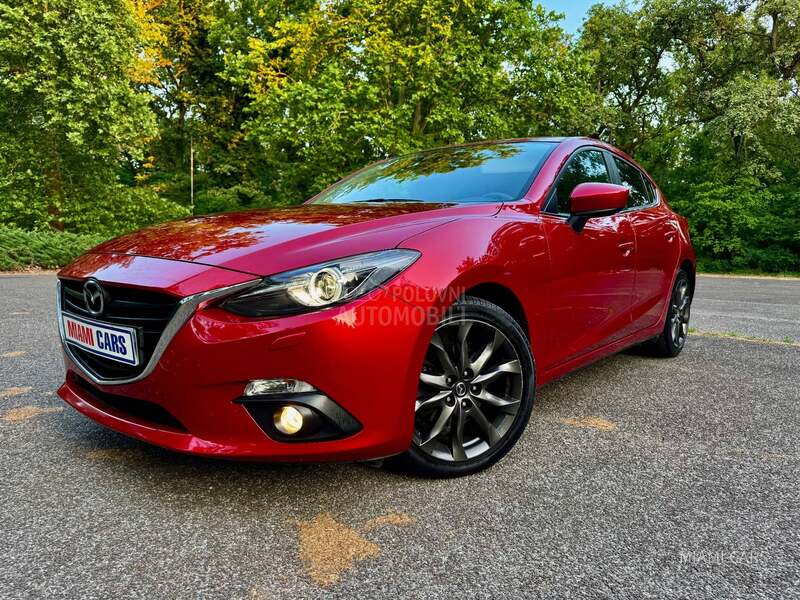 Mazda 3 1.5 D /FUULL/