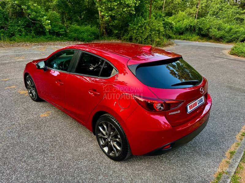 Mazda 3 1.5 D /FUULL/