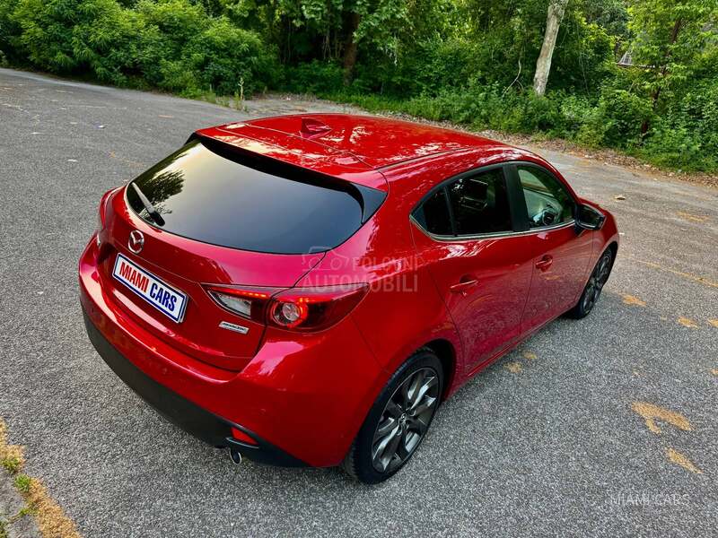 Mazda 3 1.5 D /FUULL/