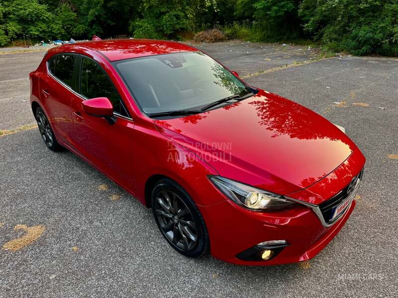 Mazda 3 1.5 D /FUULL/