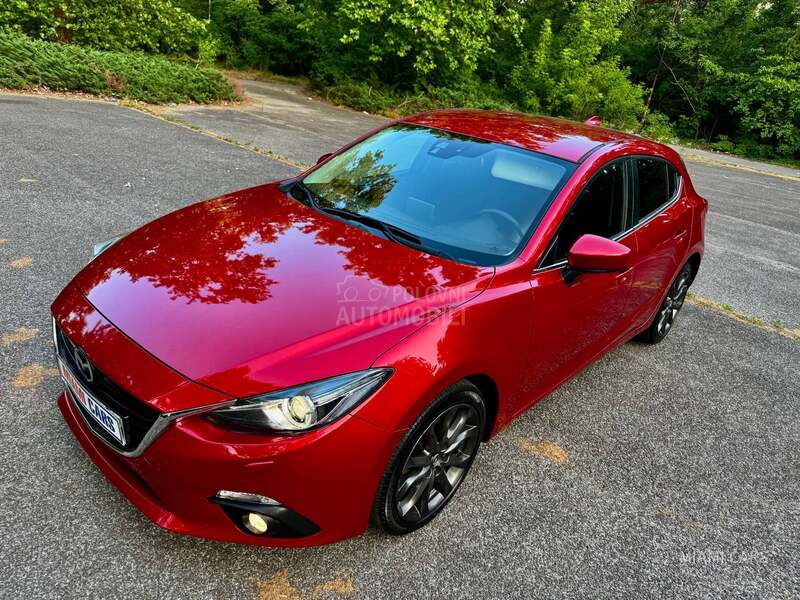 Mazda 3 1.5 D /FUULL/
